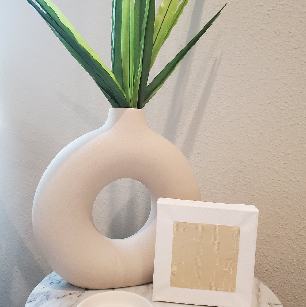 6x6 original textured art piece.